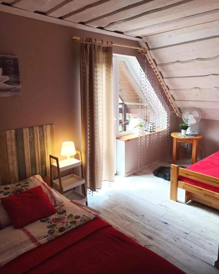 Rodzinny Zakatek "U Gluszkow" Bieszczady Myczkowce Exterior foto